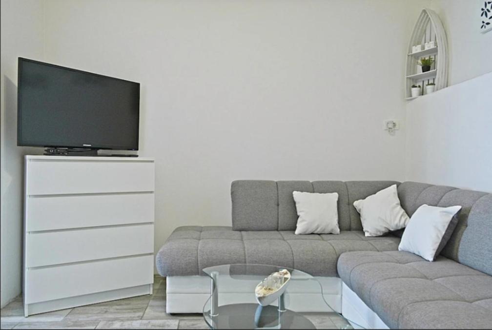 Apartment Vita Postira Exteriér fotografie